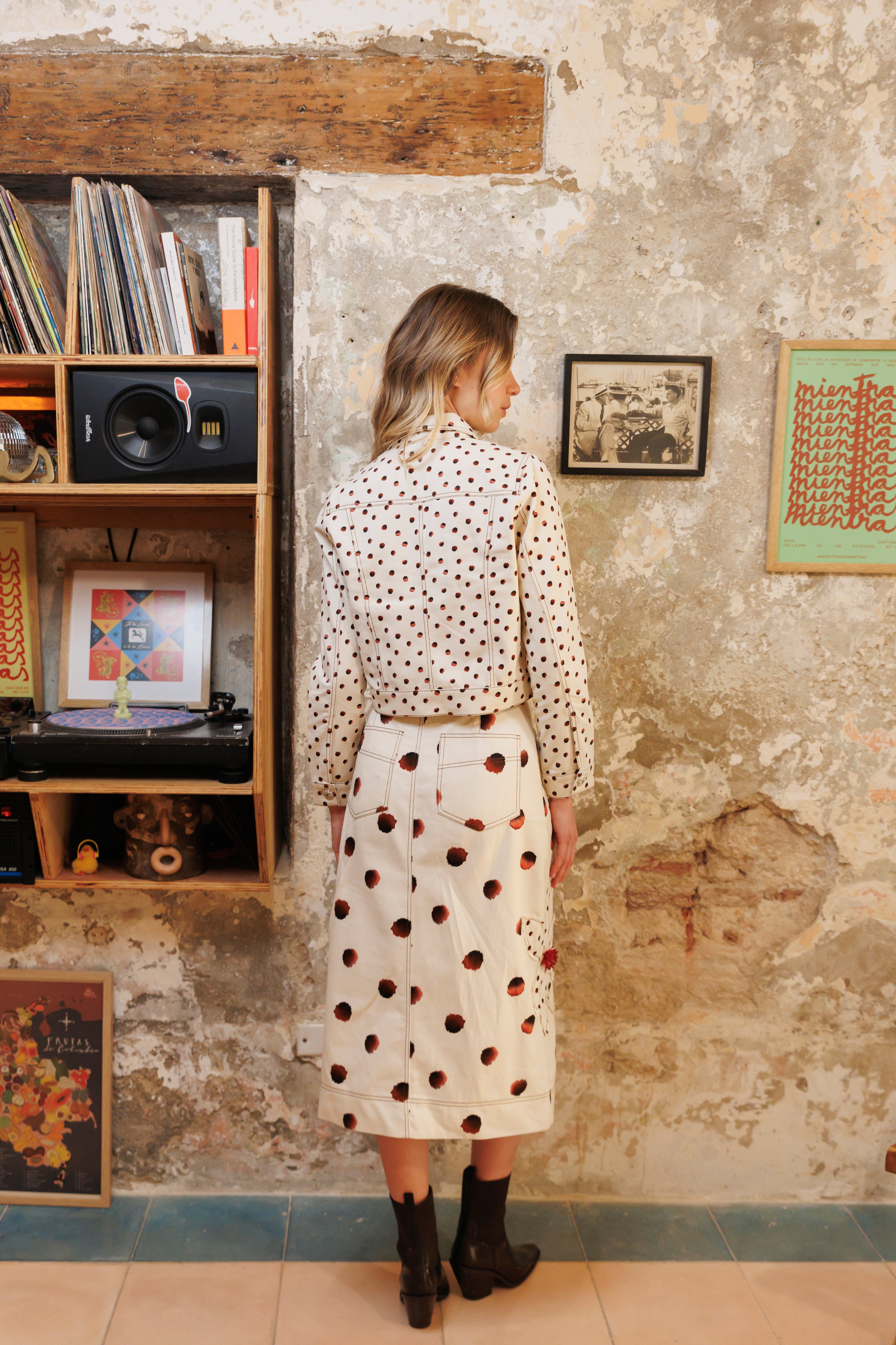 Falda Recta Denim Estampada Puntos