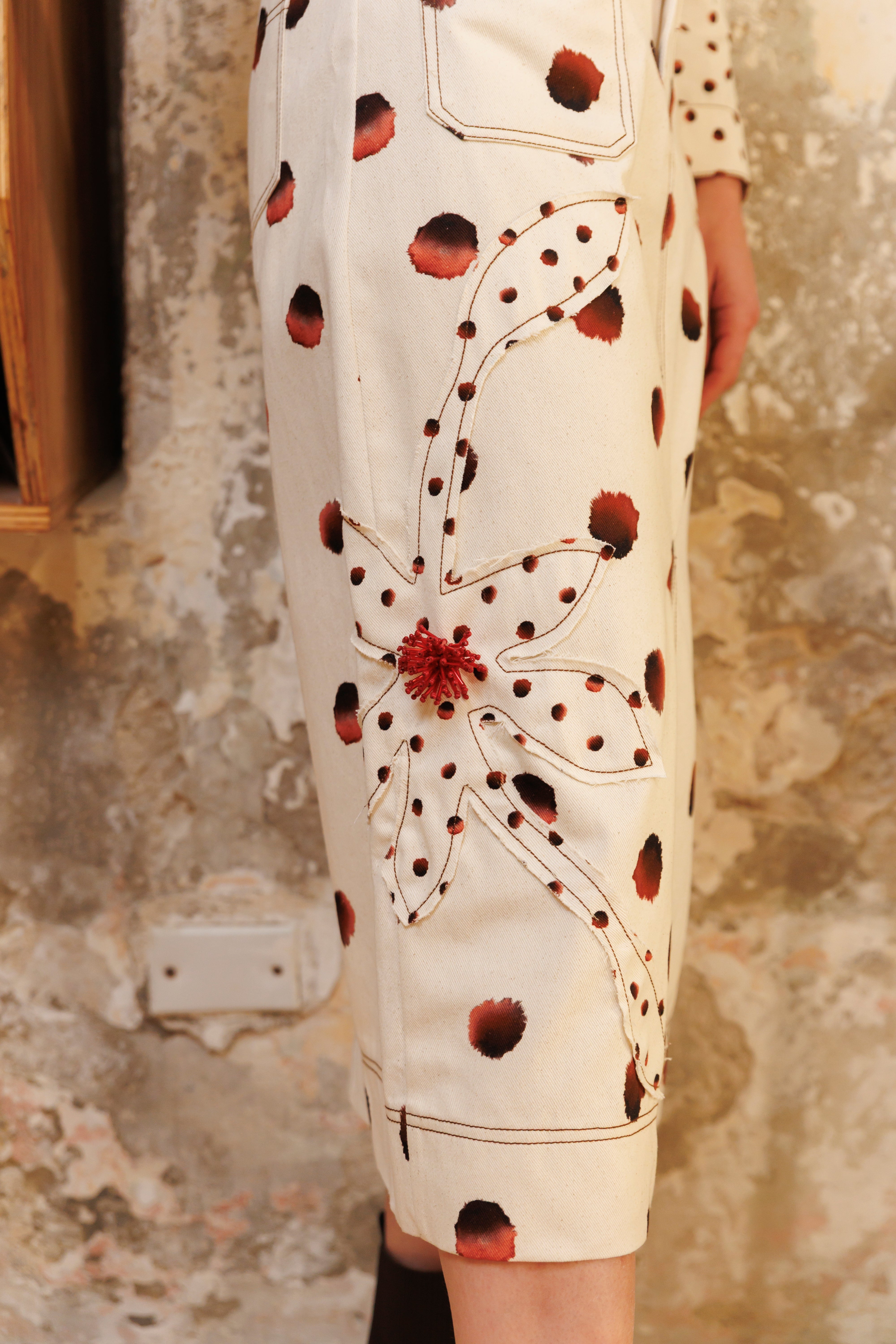 Falda Recta Denim Estampada Puntos