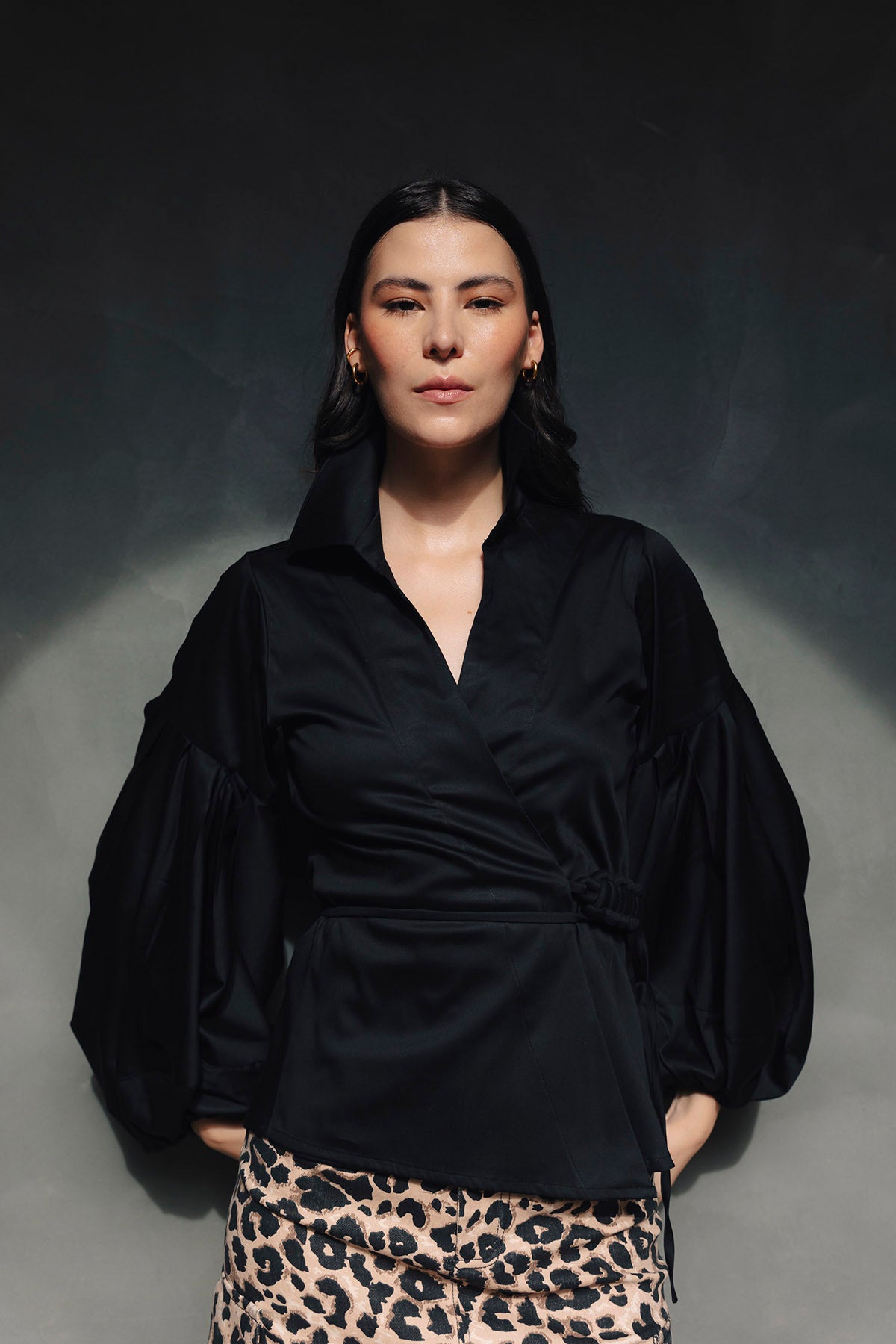 Camisa cruzada manga aglobada