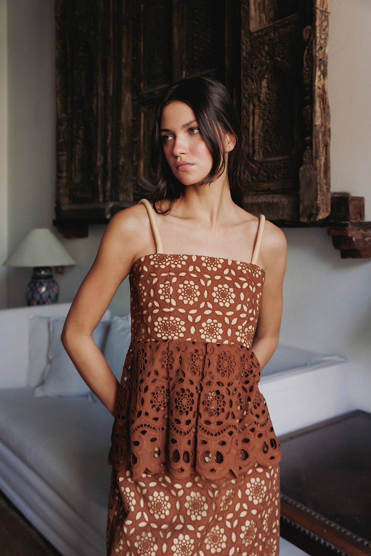 FALDA RECTA OJALILLO